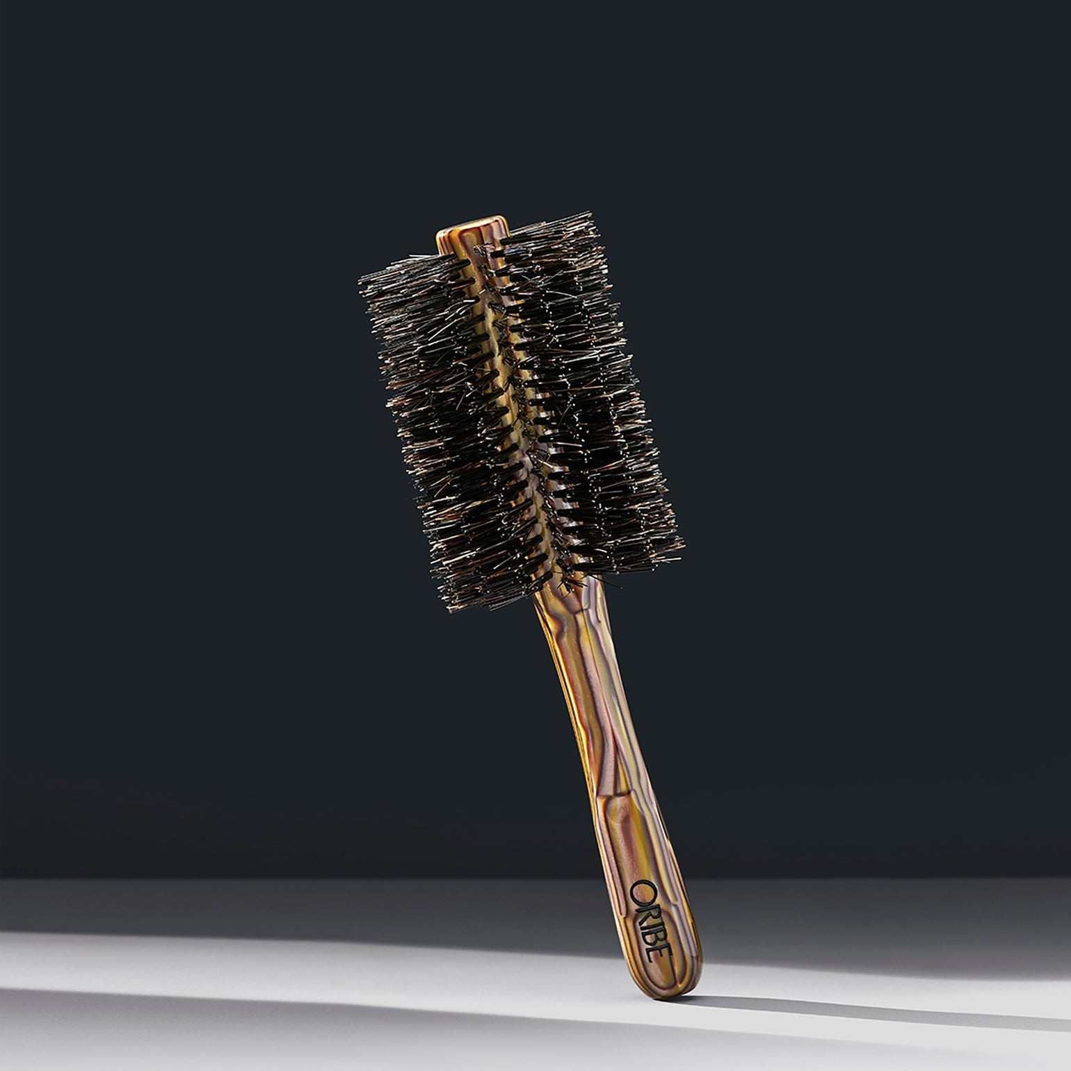 ORIBE Italian Resin Large Round Brush